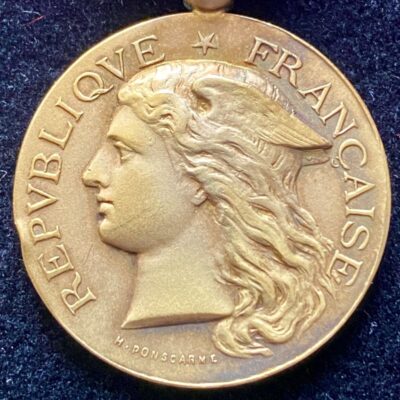 Médaille du Travail Ministère de la Guerre 1894 VERMEIL
