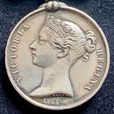 Médaille de Crimée 1854 + 1 agrafe Sébastopol Argent