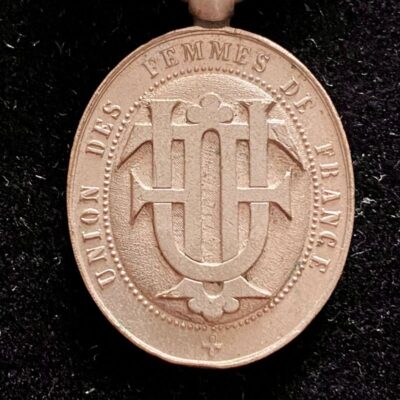 Médaille de l&rsquo;Union des Femmes de France – Croix Rouge Française