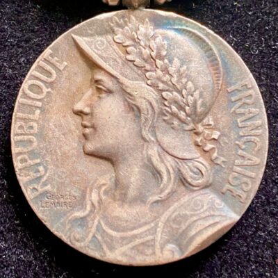 Médaille du Maroc avec 2 agrafes « Maroc » « Haut Guir » ARGENT