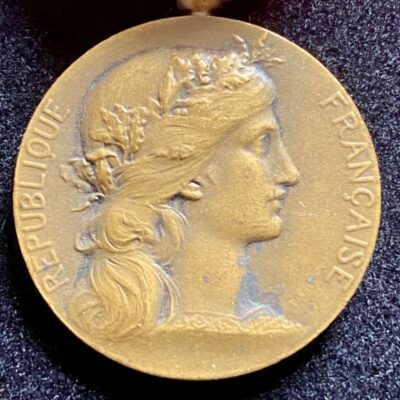 Médaille du Travail du Ministère de la Guerre Attribuée Bronze