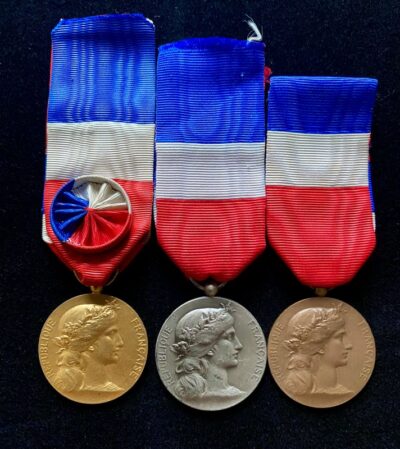 Médailles du Travail Ministère de la Guerre Vermeil Argent Bronze 3 attributions