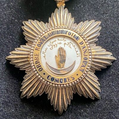 Médaille Officier de l&rsquo;Ordre Royale de l&rsquo;Etoile d&rsquo;Anjouan ARGENT