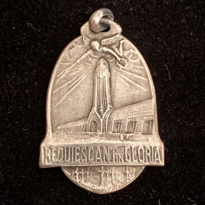 Médaille religieuse Ossuaire de Douomont