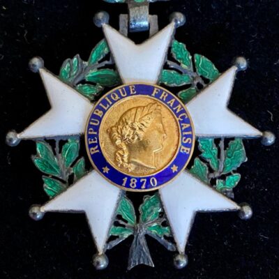 Médaille Chevalier de la Légion d&rsquo;Honneur 3éme République Centre en Or