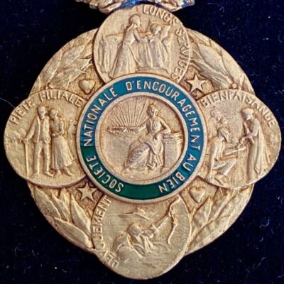 Médaille de la Société Nationale d&rsquo;Encouragement au Bien bronze 1929 + écrin