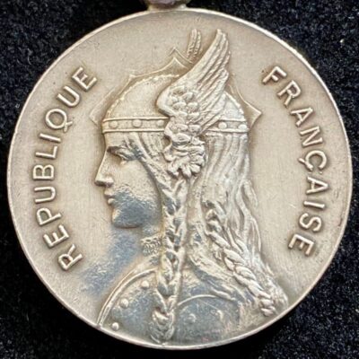 Médaille Coloniale modèle marginale « Casque Ailè et Mappemonde » Argent TT RARE
