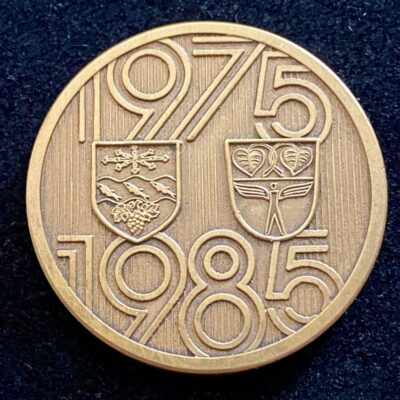 Médaille pour l&rsquo;anniversaire des 10 ans du jumelage Ablon sur Seine et Neubiberg