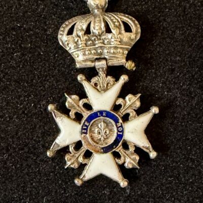 Médaille Croix du Lys en Argent et Émail France