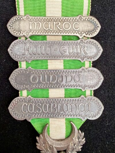Médaille Commémorative du Maroc avec ses 4 agrafes en Argent