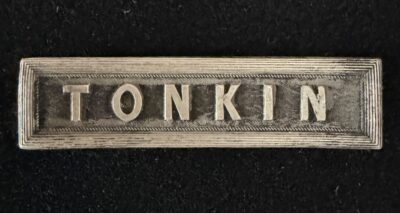 Agrafe TONKIN maison « Chobillon » pour Médaille Coloniale Française